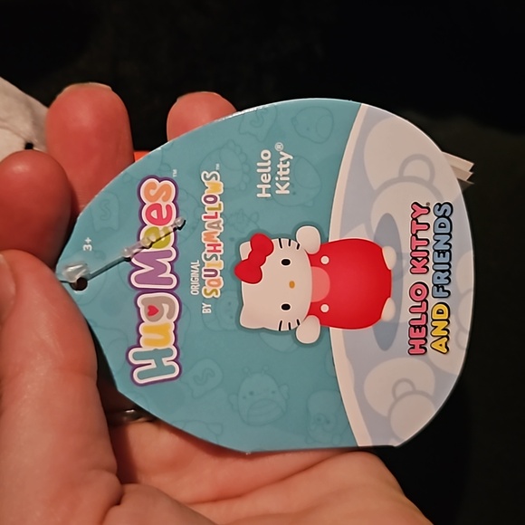 6" Hello Kitty HugMees Squishmallow Sanrio 2024 - Picture 4 of 5